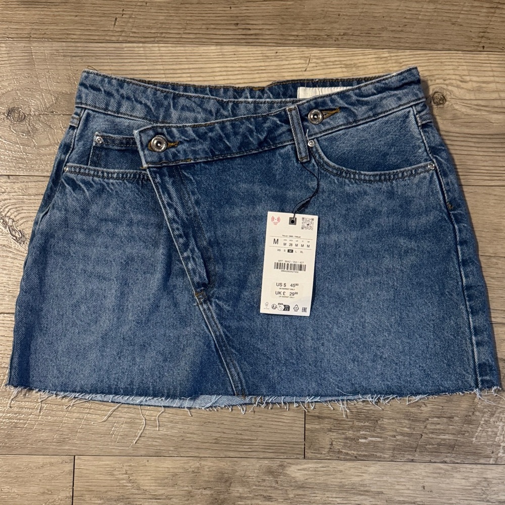 Zara Blue Denim Mini Skirt with Frayed Hem